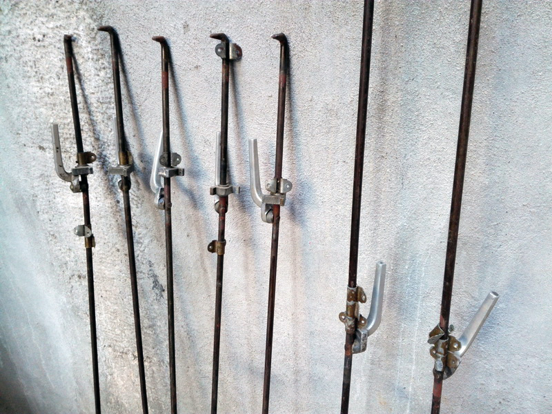 herraje maneta cierre contraventana puerta hierro alt 139 5u 211 2u